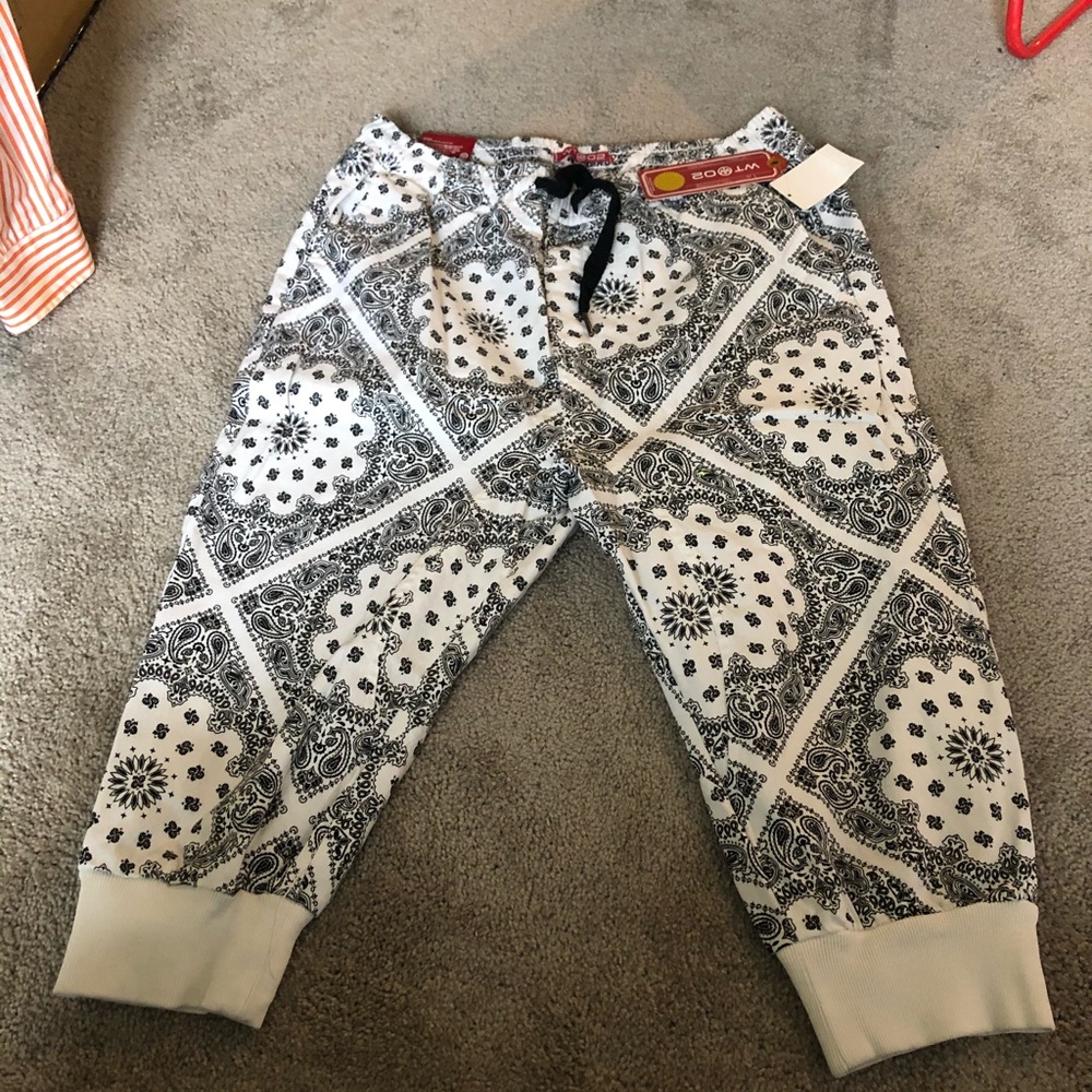 NWT joggers